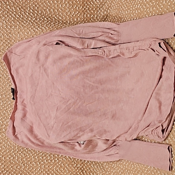 A Pea In The Pod Maternity Sweater - Picture 11 of 14